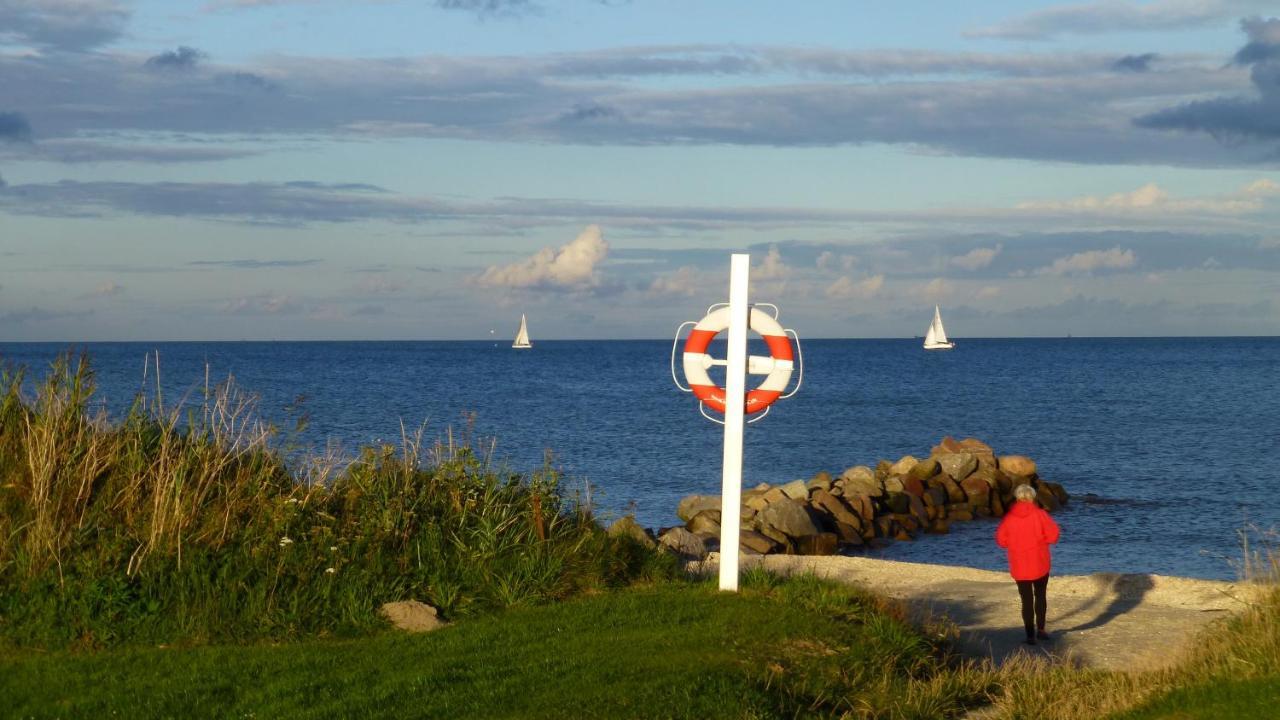 Svalereden Strand Camping Cottages Saeby  Luaran gambar